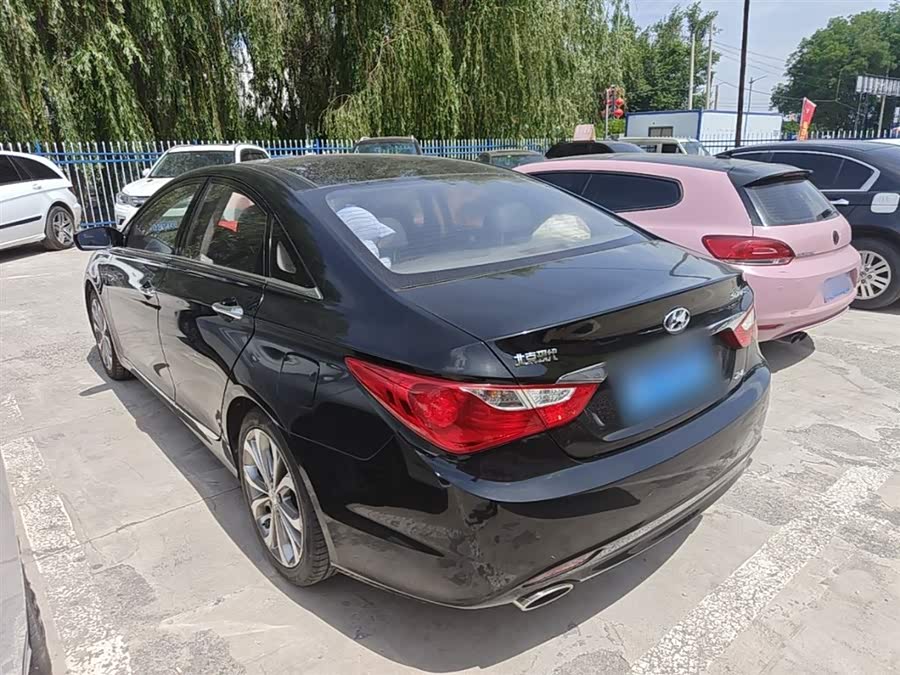Hyundai Sonata 2014