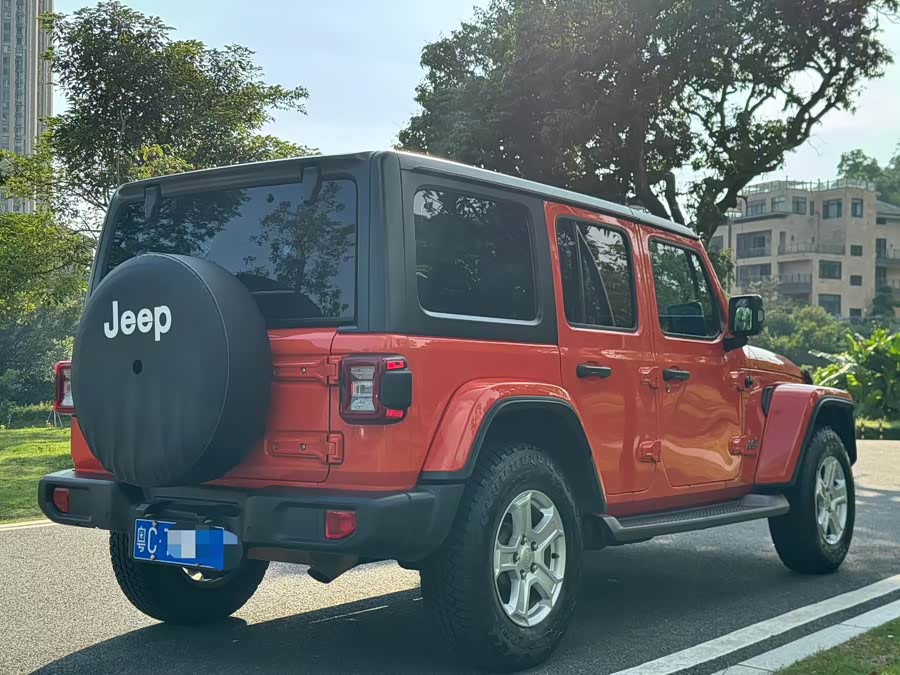 Jeep Wrangler 2018 — фото 9
