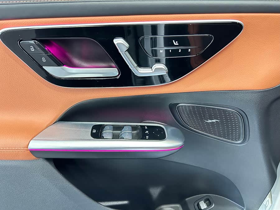 Mercedes-Benz GLC 2023 — фото 21