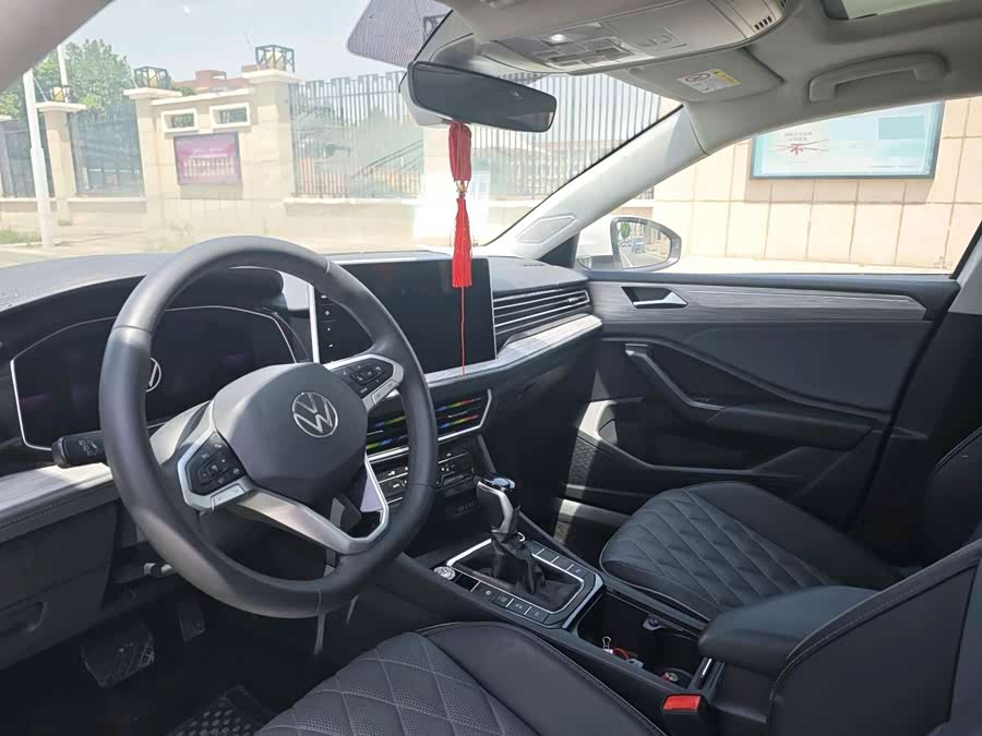 Volkswagen Sagitar 2023