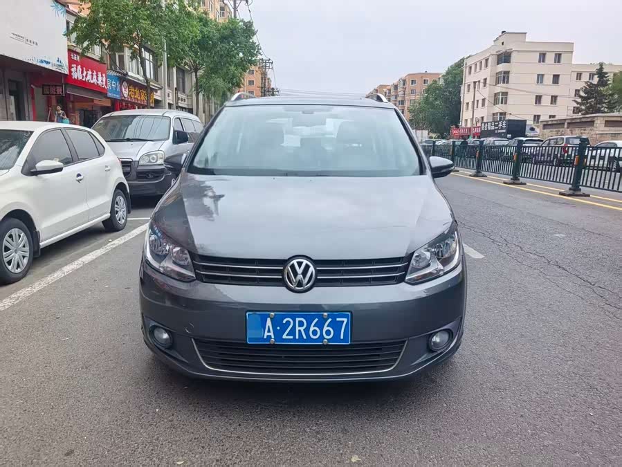 Volkswagen Touran 2013