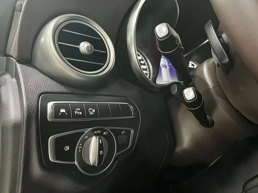 Mercedes-Benz GLC 2019