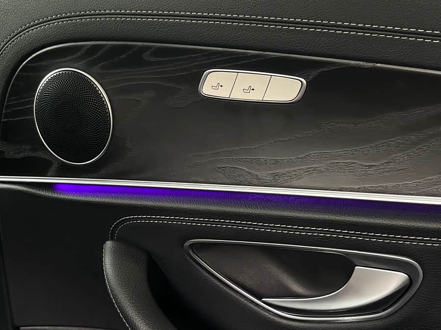 Mercedes-Benz E-Class 2016 — фото 14