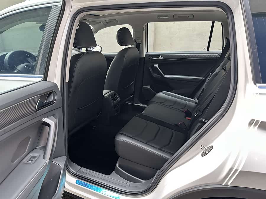 Volkswagen Tiguan L 2017