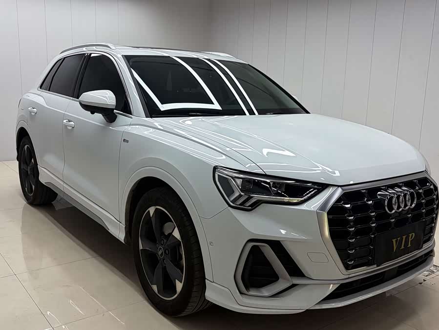 Audi Q3 2022
