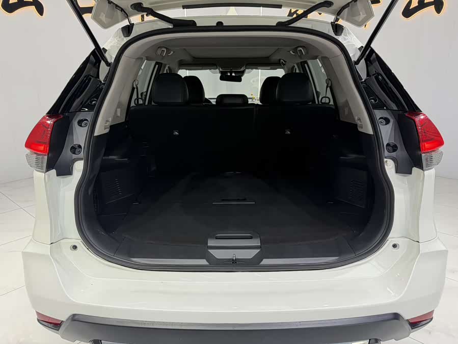 Nissan X-Trail 2022 — фото 17