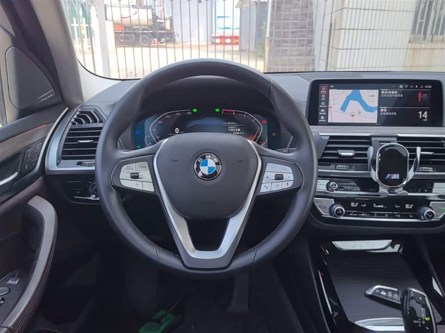 BMW X3 2020 — фото 11