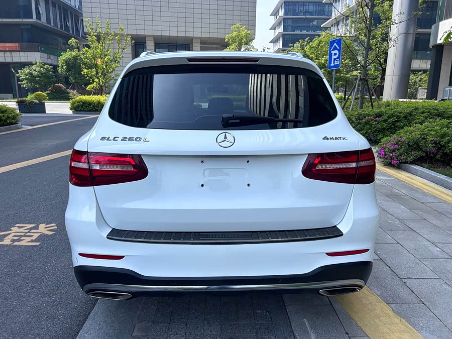 Mercedes-Benz GLC 2019