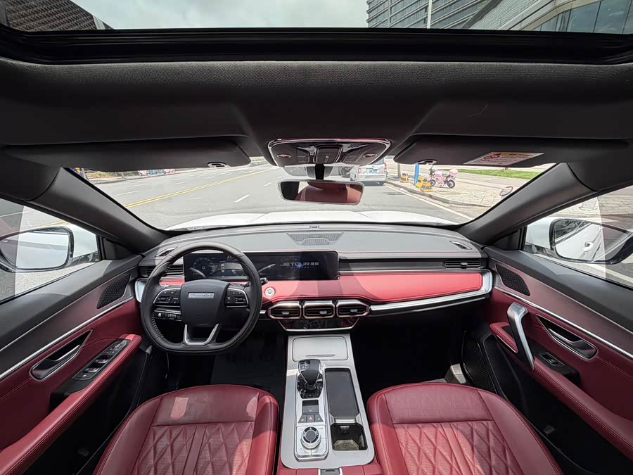 Jetour Jietu X70 PLUS 2025 — фото 14