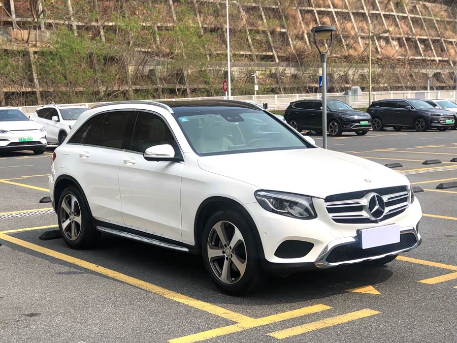 Mercedes-Benz GLC 2016