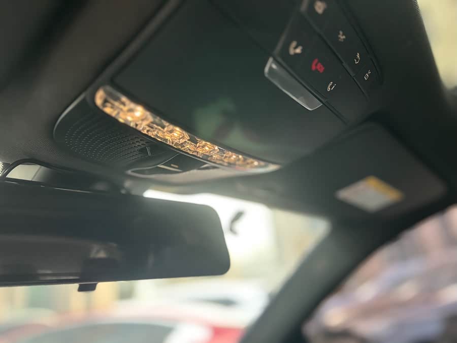 Mercedes-Benz GLC 2016 — фото 21