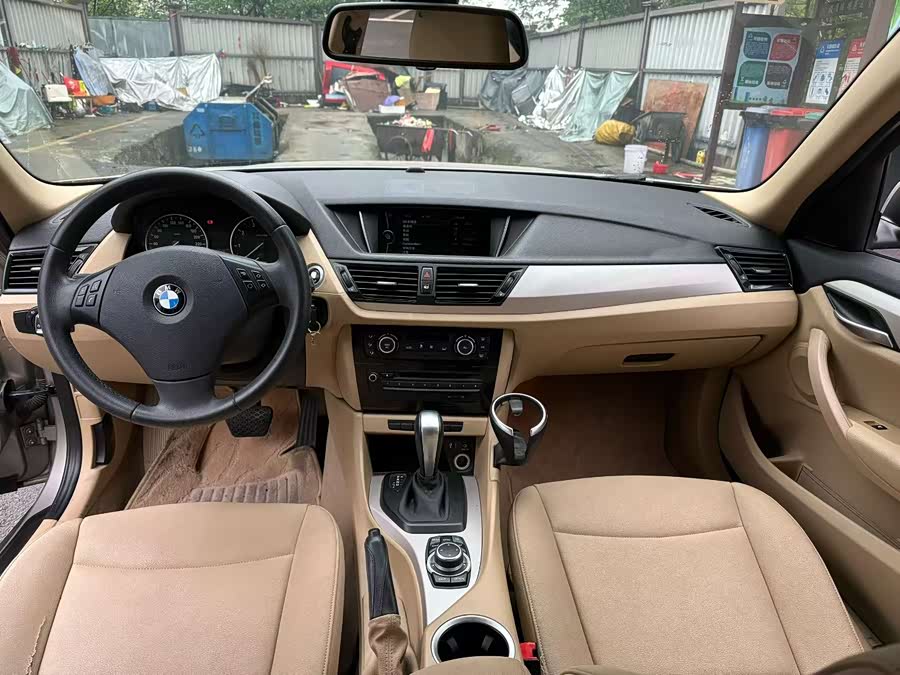 BMW X1 2012
