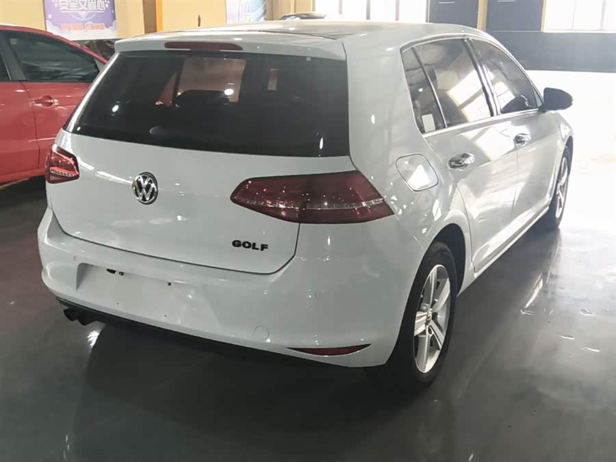Volkswagen Golf 2016
