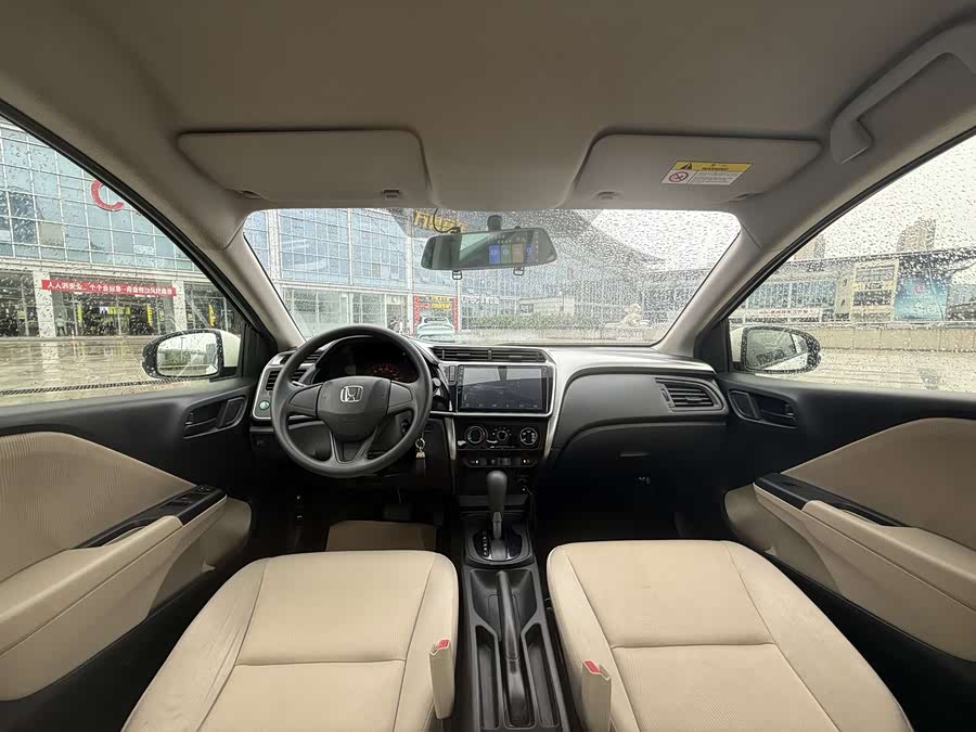 Honda City 2017 — фото 15