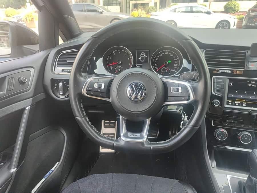 Volkswagen Golf 2017
