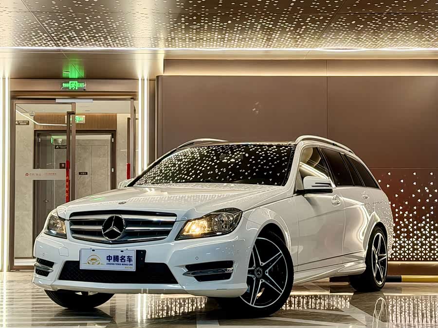 Mercedes-Benz C-Class 2011