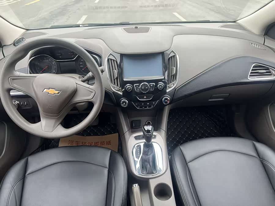Chevrolet Cruze 2015 — фото 10