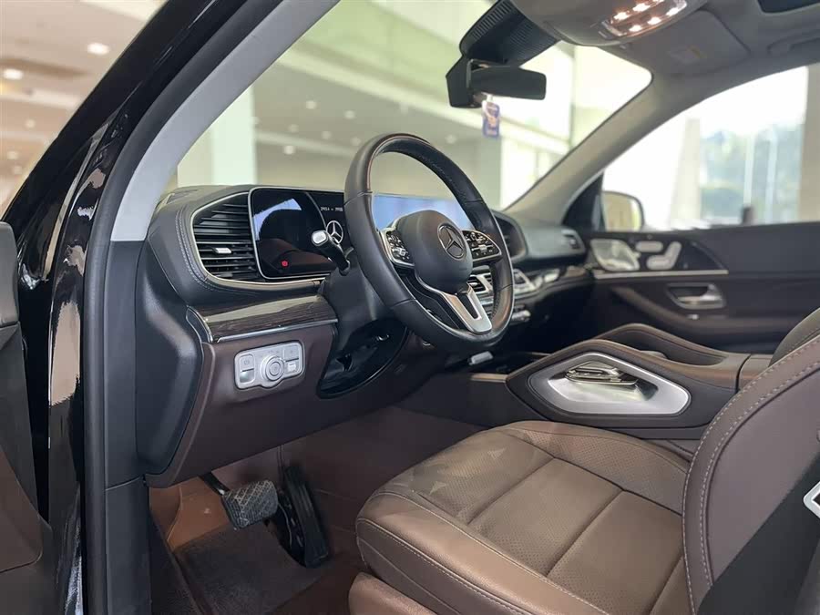 Mercedes-Benz GLE 2021