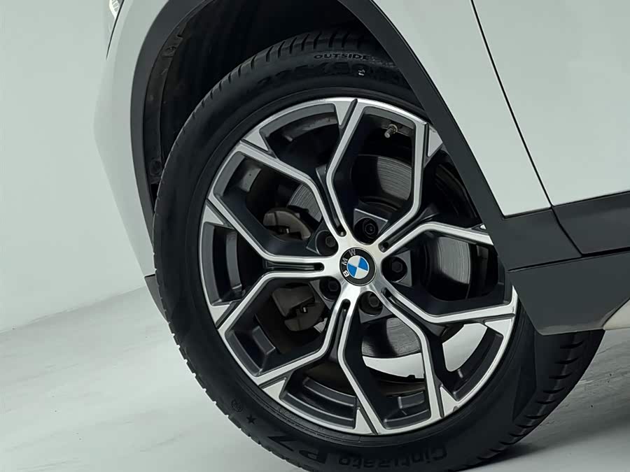 BMW X1 2022 — фото 23
