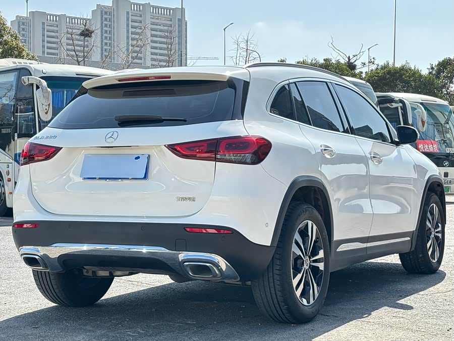 Mercedes-Benz GLA 2022