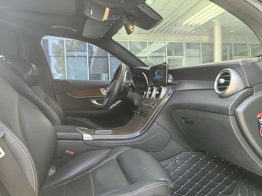 Mercedes-Benz GLC 2021 — фото 16