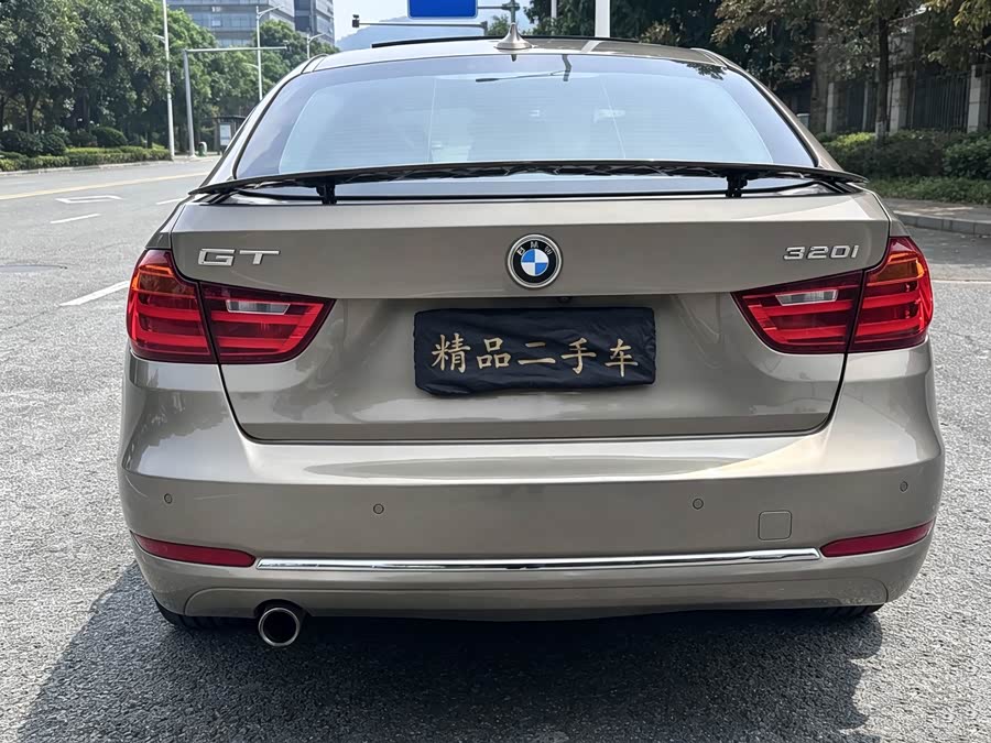 BMW 3 Series GT 2013 — фото 11