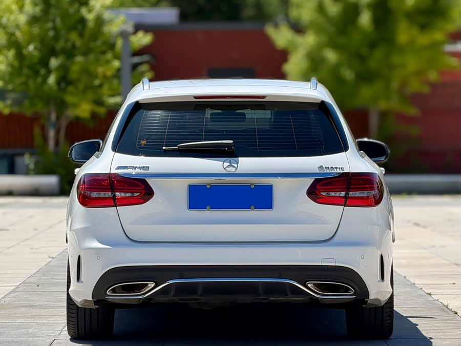 Mercedes-Benz C-Class 2020