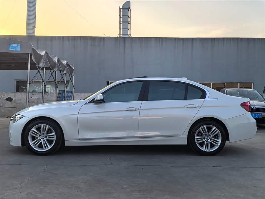 BMW 3 Series 2016