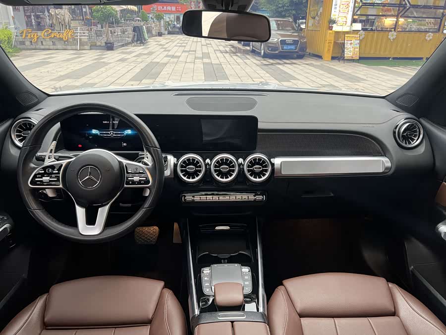 Mercedes-Benz GLB 2021