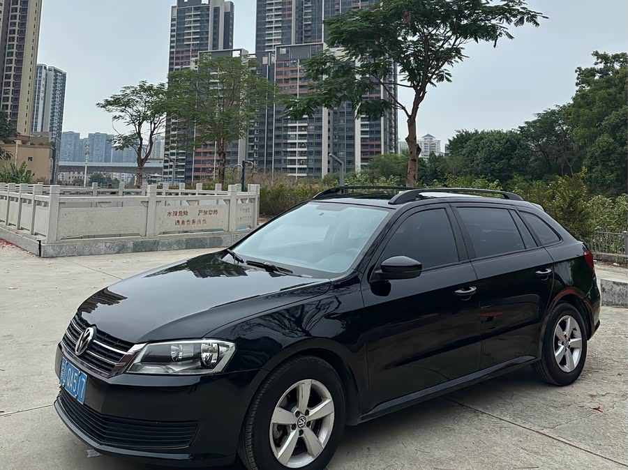 Volkswagen Gran Lavida 2013