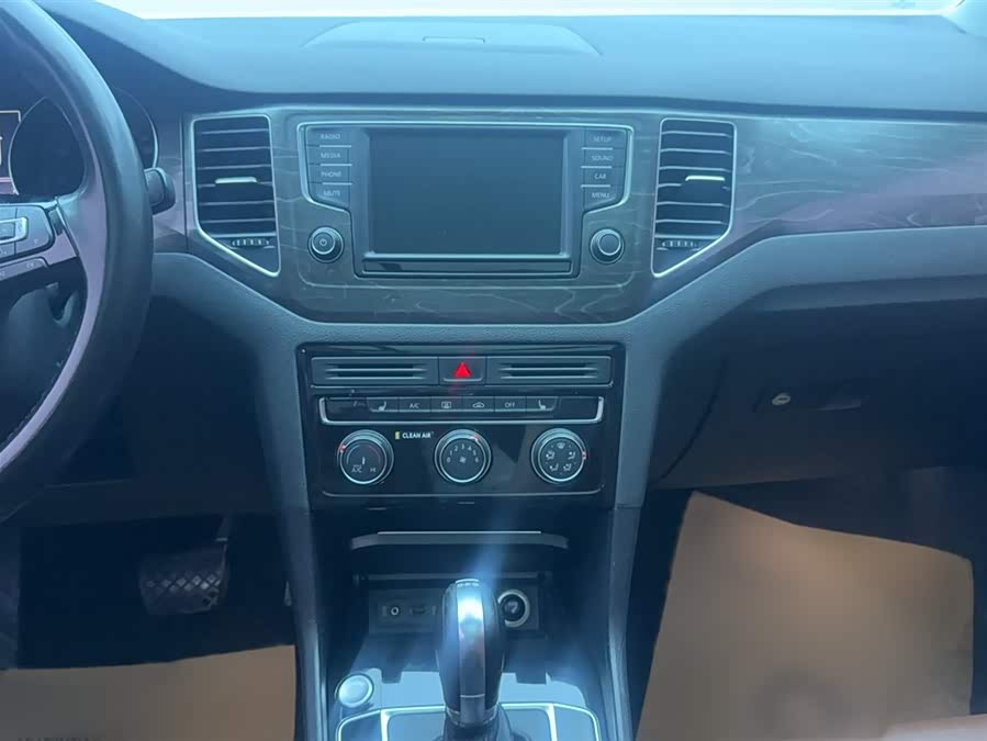 Volkswagen Golf Jialu 2016