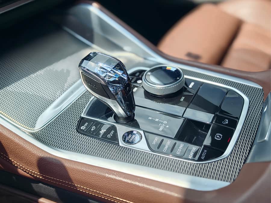BMW X6 2020 — фото 10