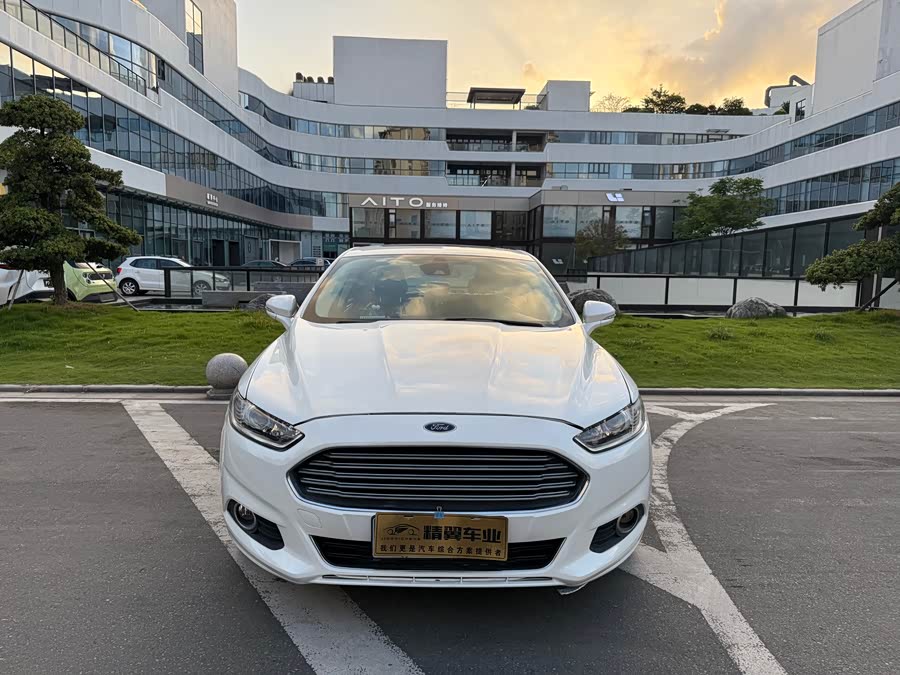 Ford Mondeo 2013