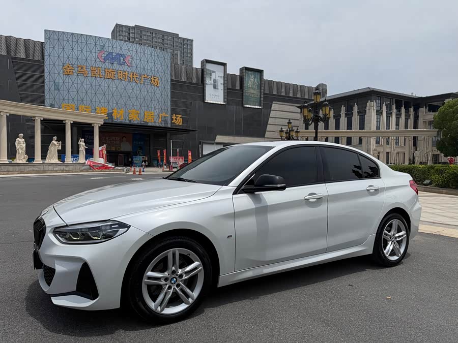 BMW 1 Series 2023