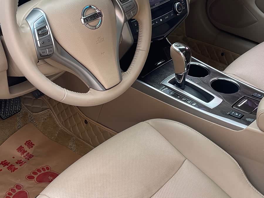 Nissan Teana 2014