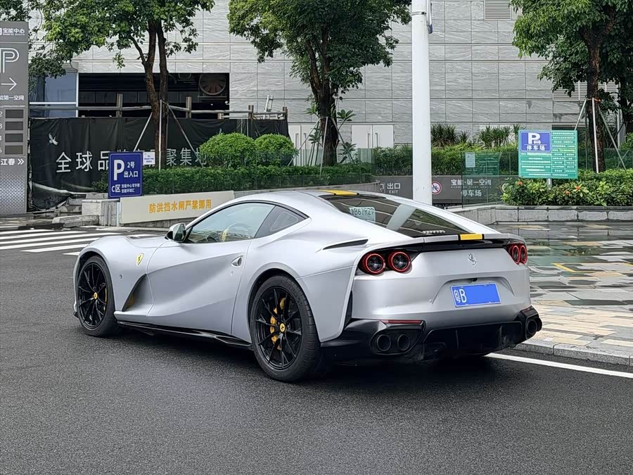 Ferrari 812 2017