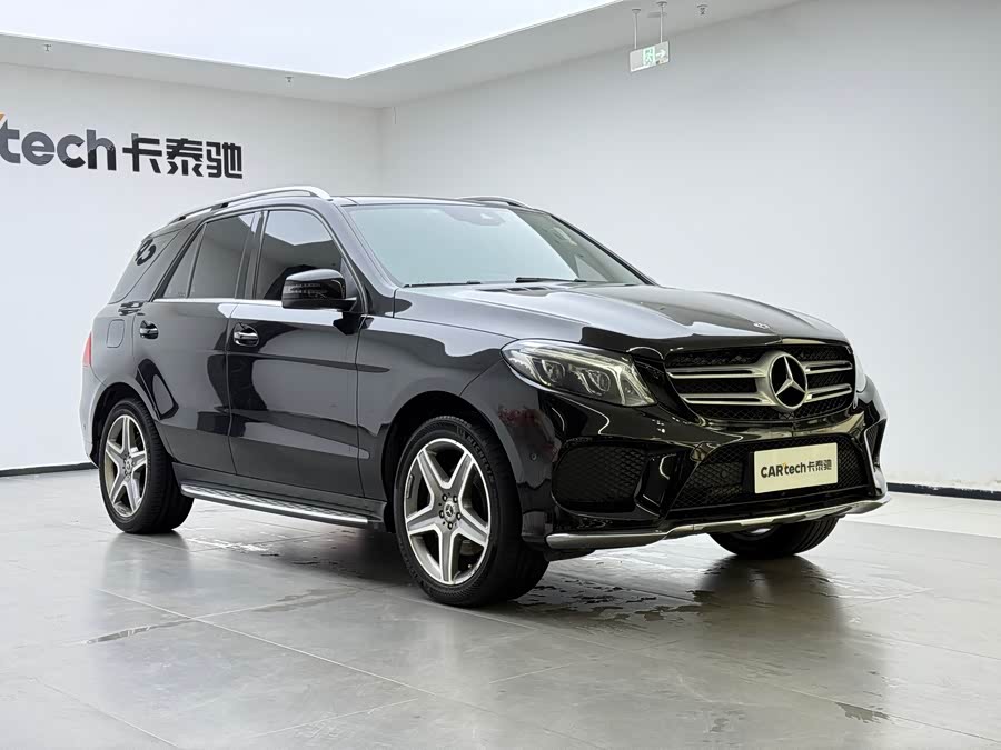 Mercedes-Benz GLE 2016