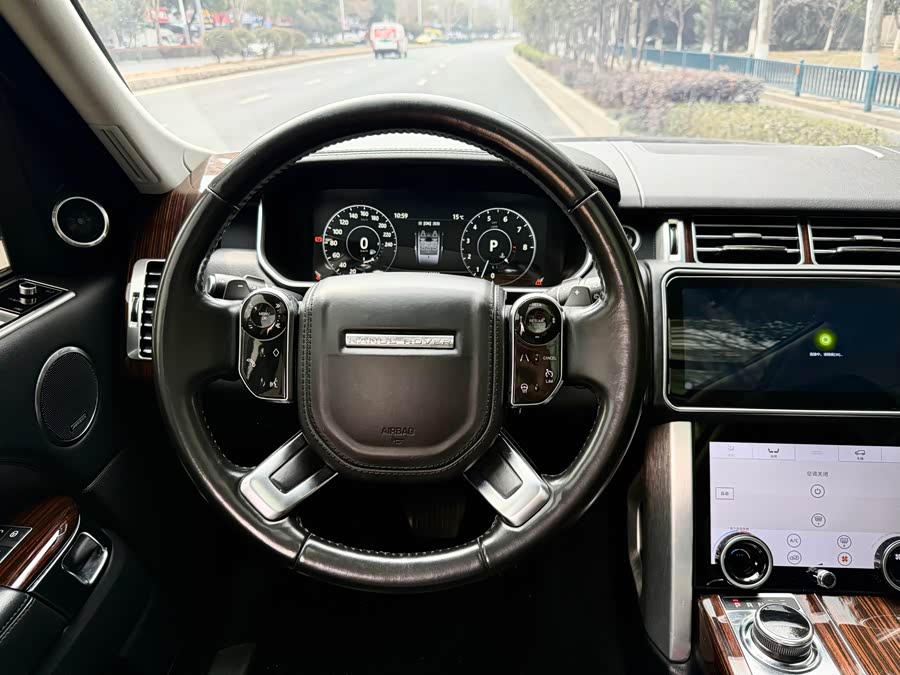 Land Rover Range Rover 2017