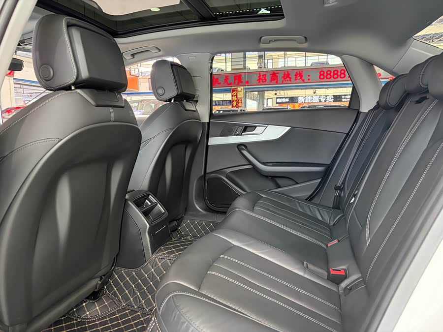 Audi A4L 2020