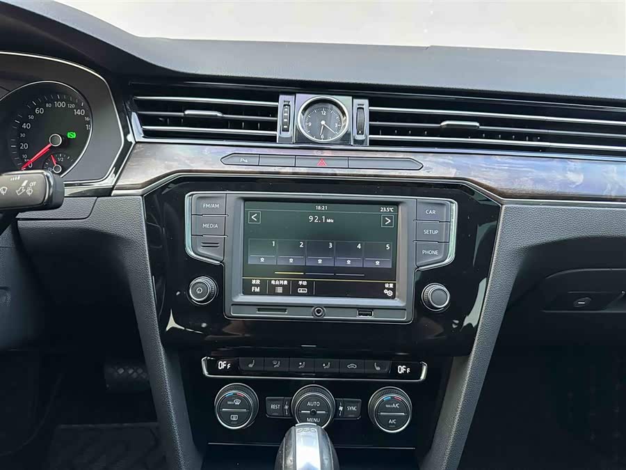 Volkswagen Magotan 2017