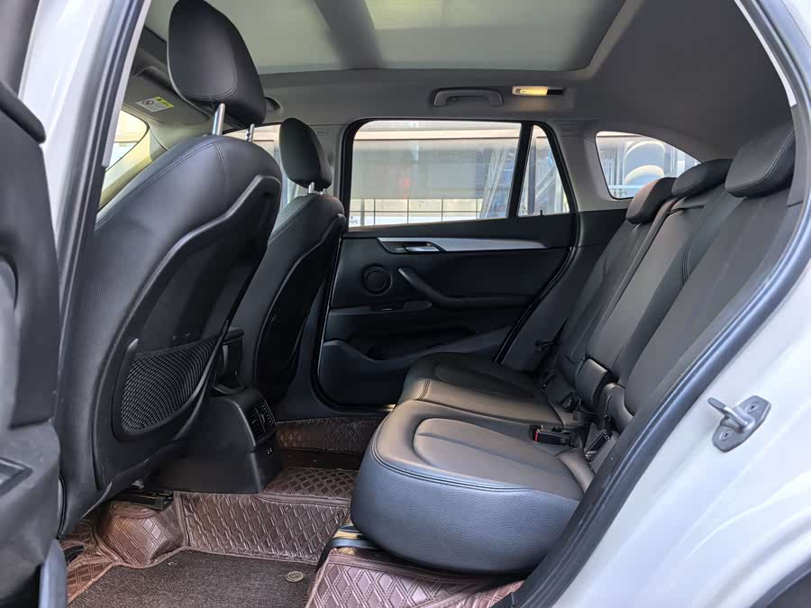 BMW X1 2019 — фото 10