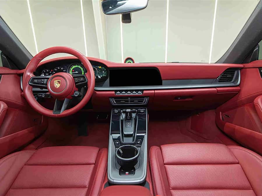 Porsche 911 2023