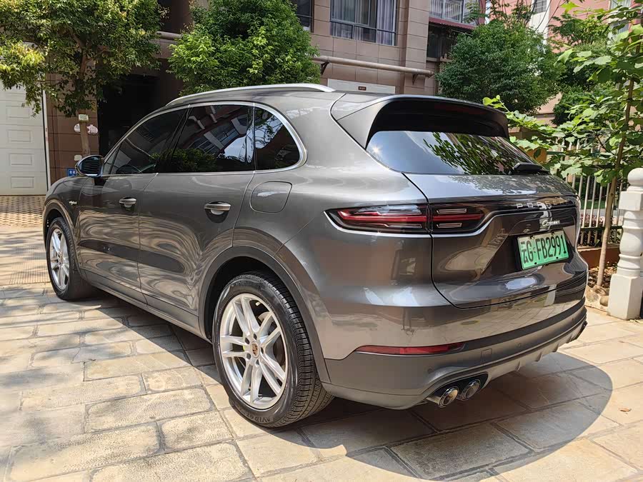 Porsche Cayenne New Energy 2022