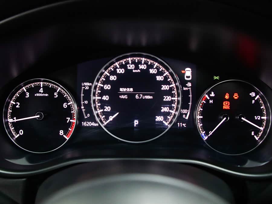 Mazda CX-30 2022 — фото 22