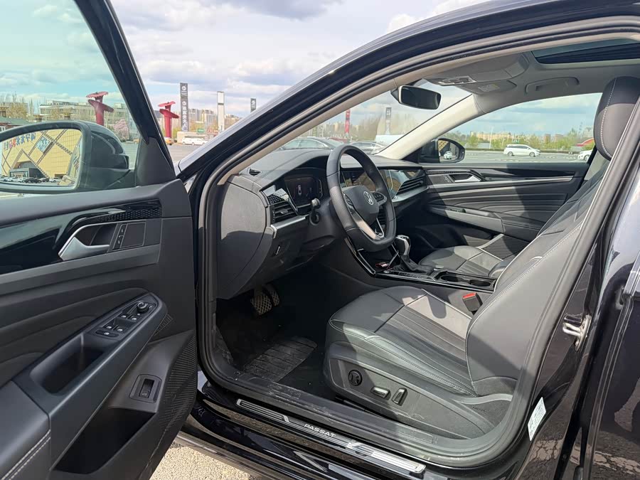 Volkswagen Passat 2022