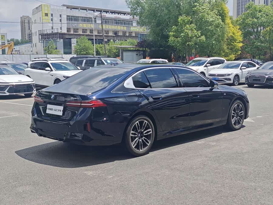 BMW 5 Series 2024