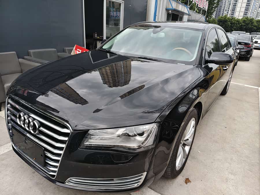 Audi A8 2013