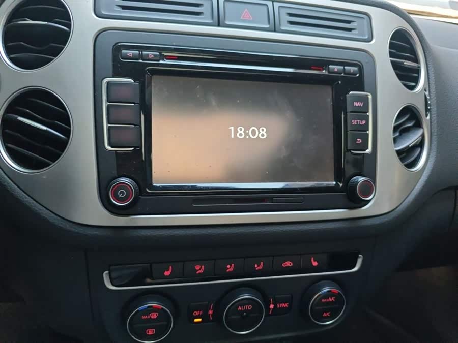 Volkswagen Tiguan 2015