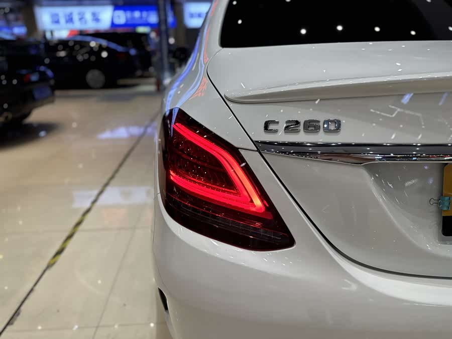 Mercedes-Benz C-Class 2020 — фото 14