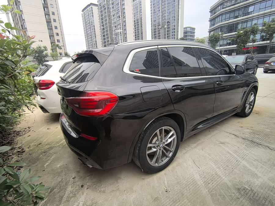 BMW X3 2021 — фото 17
